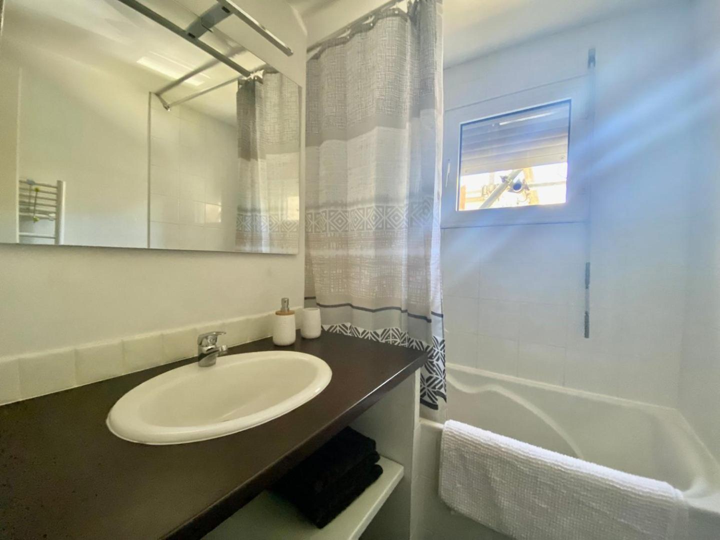 Le Carnot: City Centre With Parking Space Apartamento Poitiers Exterior foto