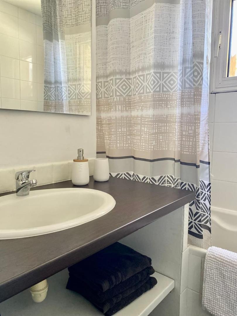 Le Carnot: City Centre With Parking Space Apartamento Poitiers Exterior foto